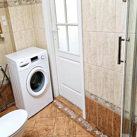 Magnificent House With Private Pool, Holiday home Kolczewo