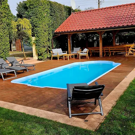 In Near Baltic Sea Ferienhaus Kołczewo